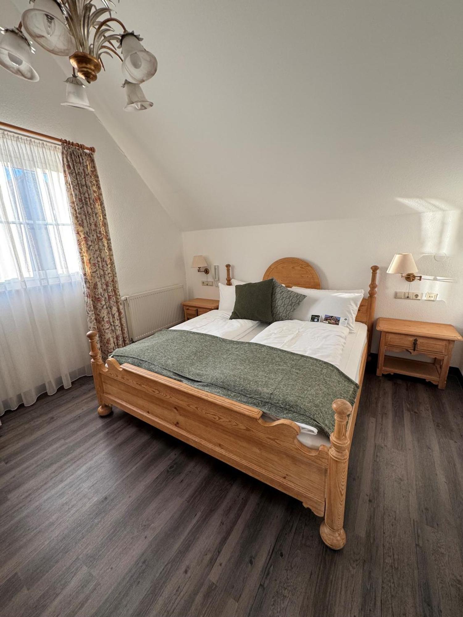 Flair Vier Jahreszeiten 3* Bad Urach