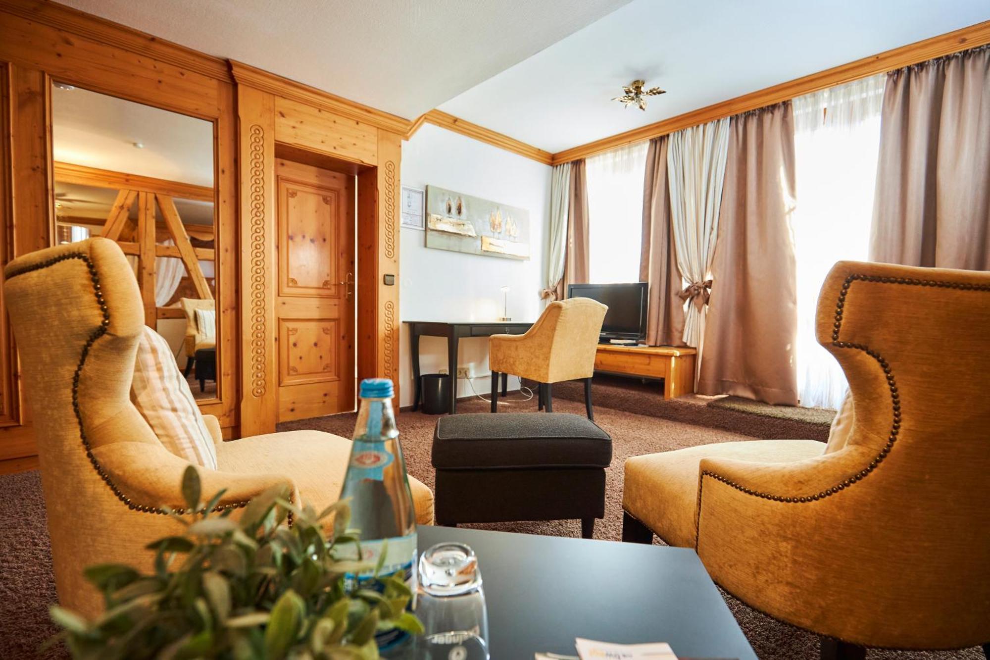 Flair Vier Jahreszeiten Hotel 3*