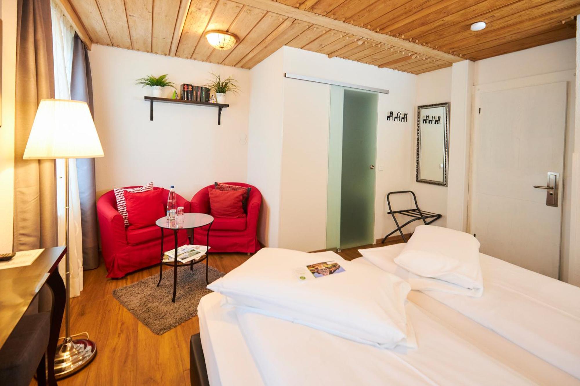 Flair Vier Jahreszeiten Hotel